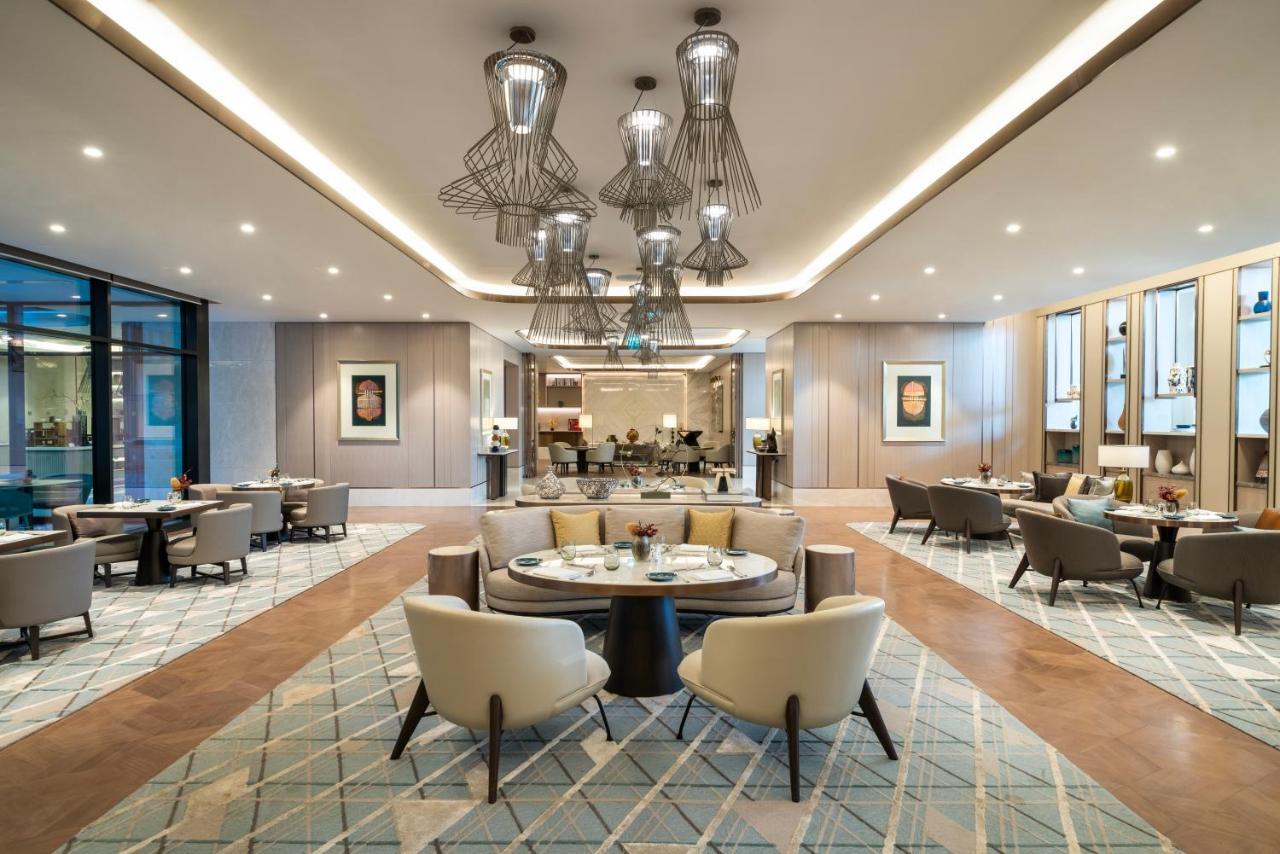Address Istanbul Hotel Exterior photo The Club at London Heathrow Airport